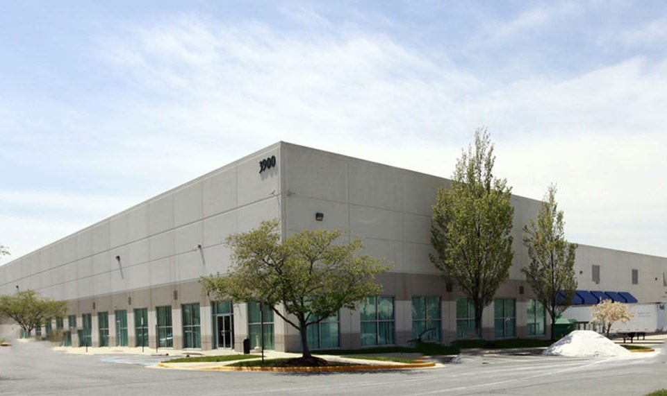 Chantilly Distribution Center Cambridge Commercial Real Estate Property Management and Leasing Virginia, Maryland and DC